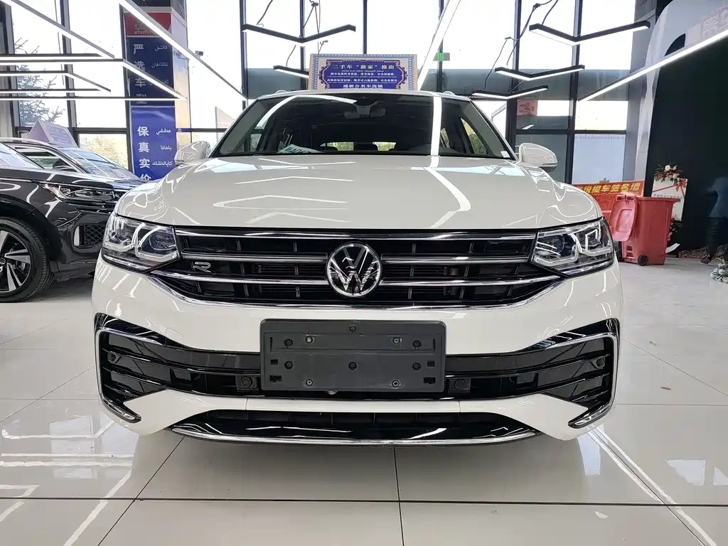 Volkswagen Tiguan L L 2022 330TSI AT R-Line Flagship