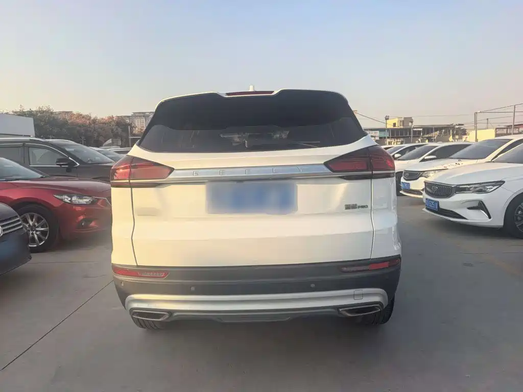 Geely Boyue — миниатюра 6