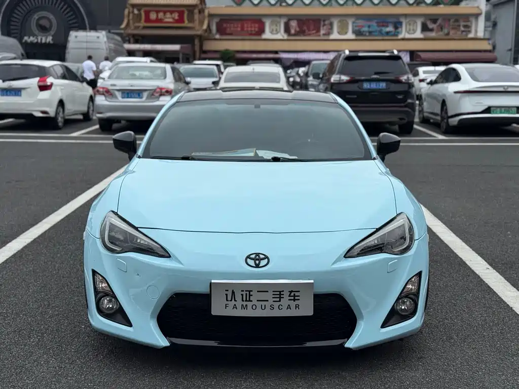 Toyota 86 — миниатюра 2