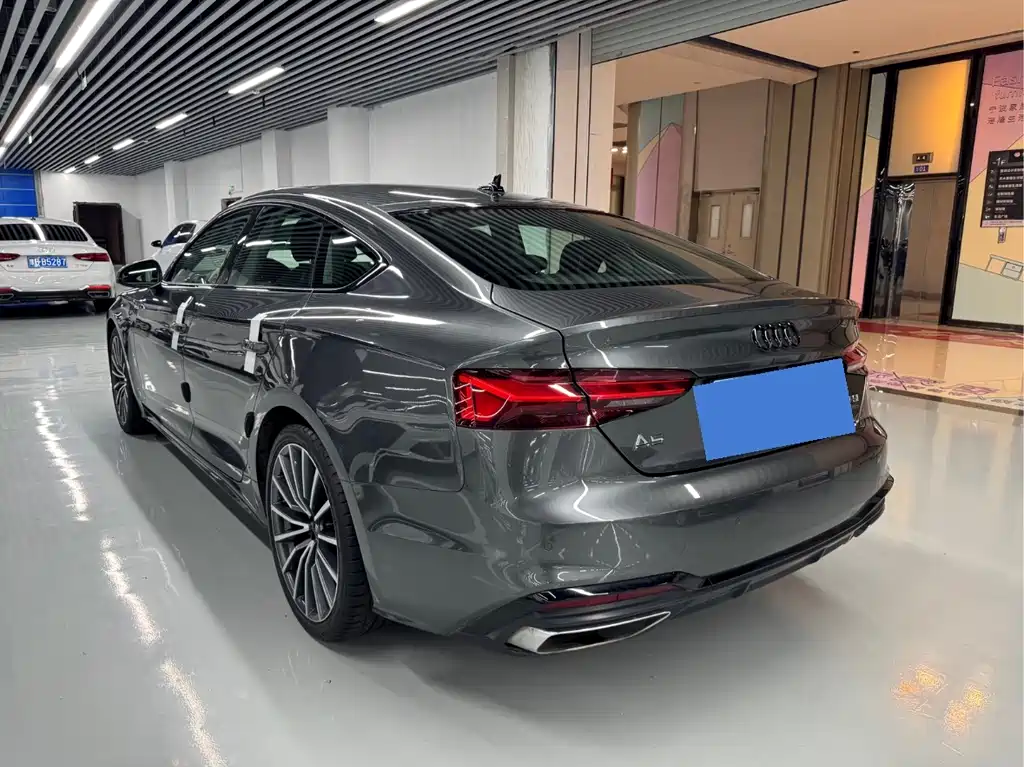 Audi A5 2024 Sportback 40 TFSI quattro Luxury