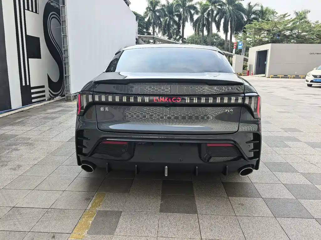 Lynk & Co 03 — миниатюра 15