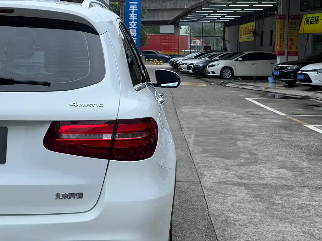 Mercedes-Benz GLC — миниатюра 16