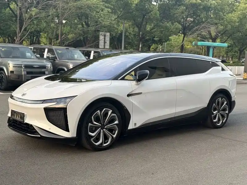 HiPhi HiPhi X 2021