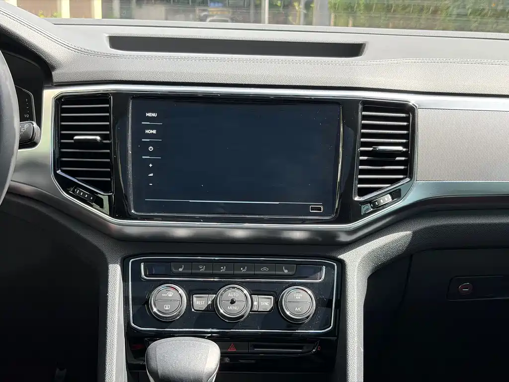 Volkswagen Teramont — миниатюра 22