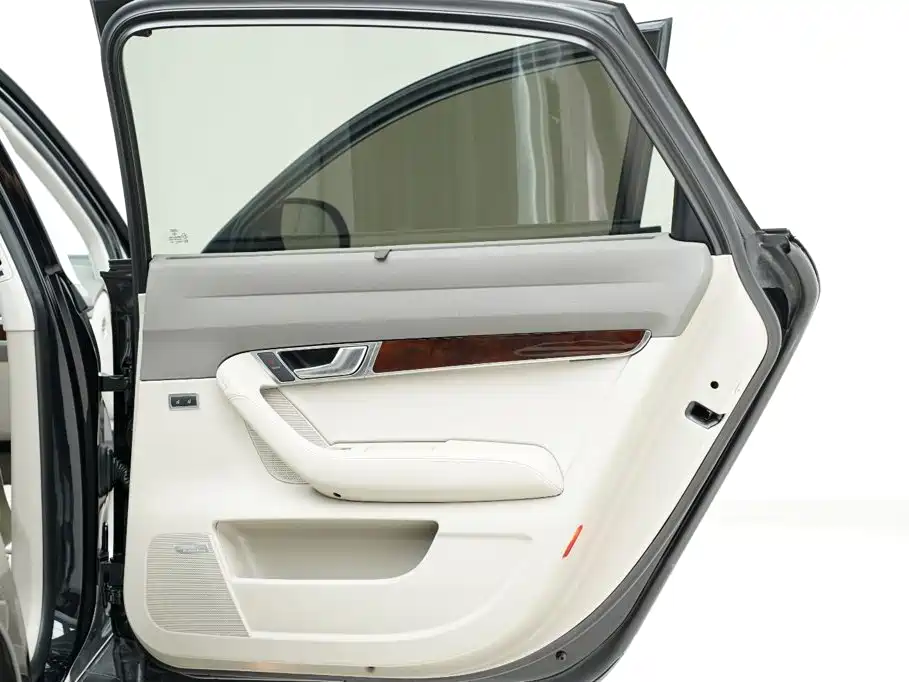 Audi A6L — миниатюра 27
