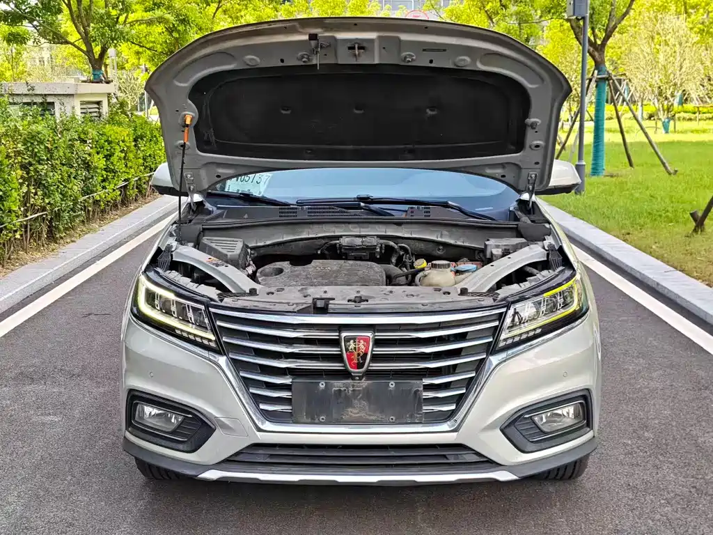 Roewe RX5 New Energy — миниатюра 9