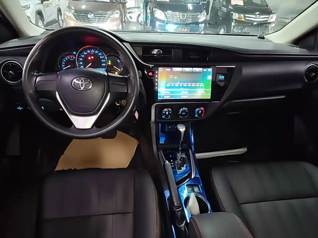 Toyota Corolla — миниатюра 10