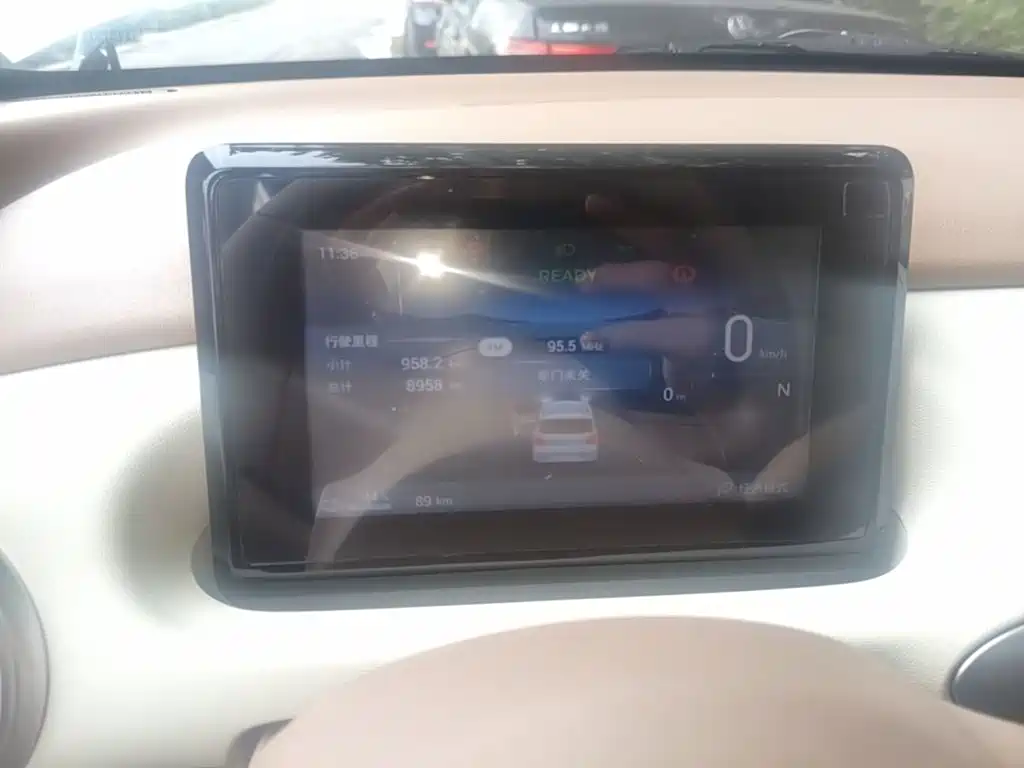 Wuling MINIEV — миниатюра 12