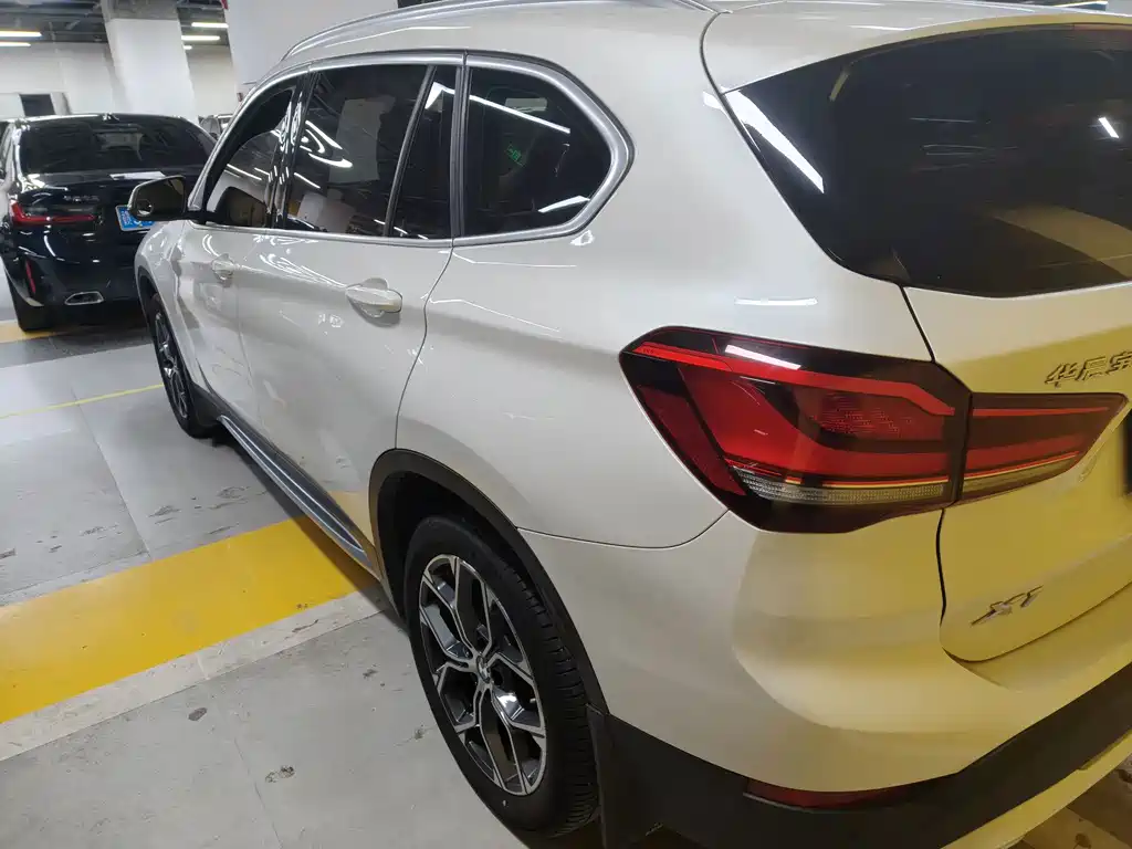BMW X1 — миниатюра 12