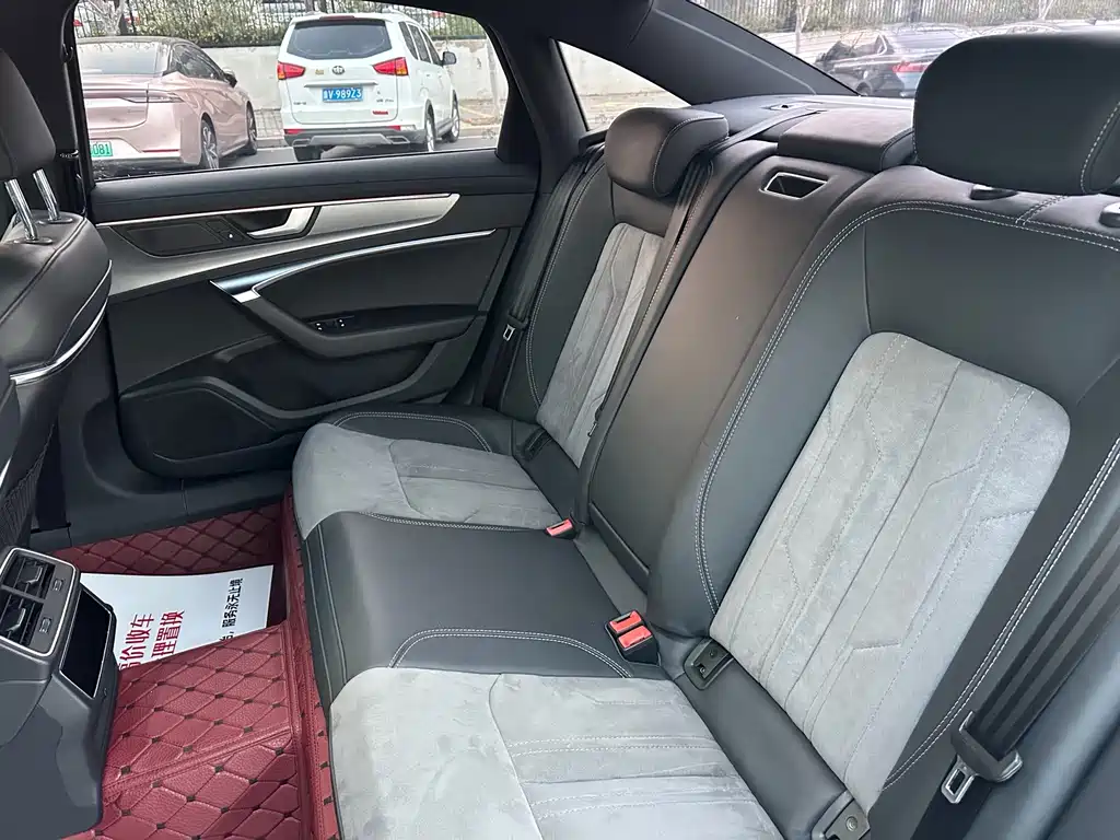 Audi A6L — миниатюра 16