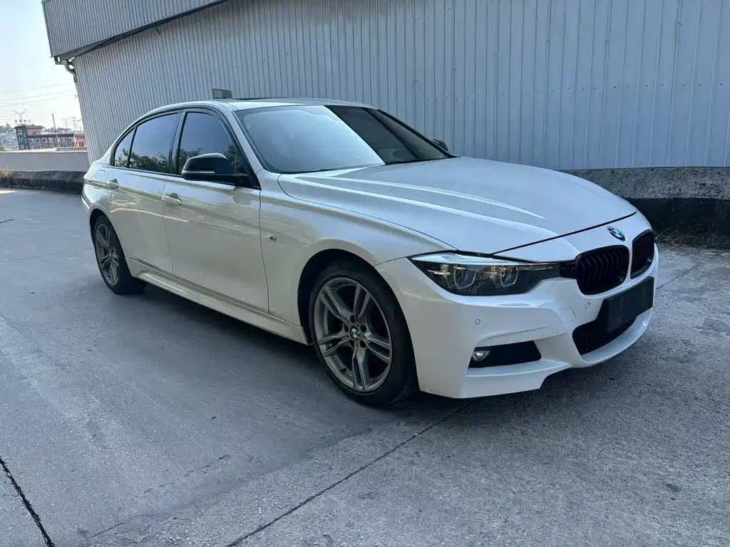 BMW 3 Series — миниатюра 3
