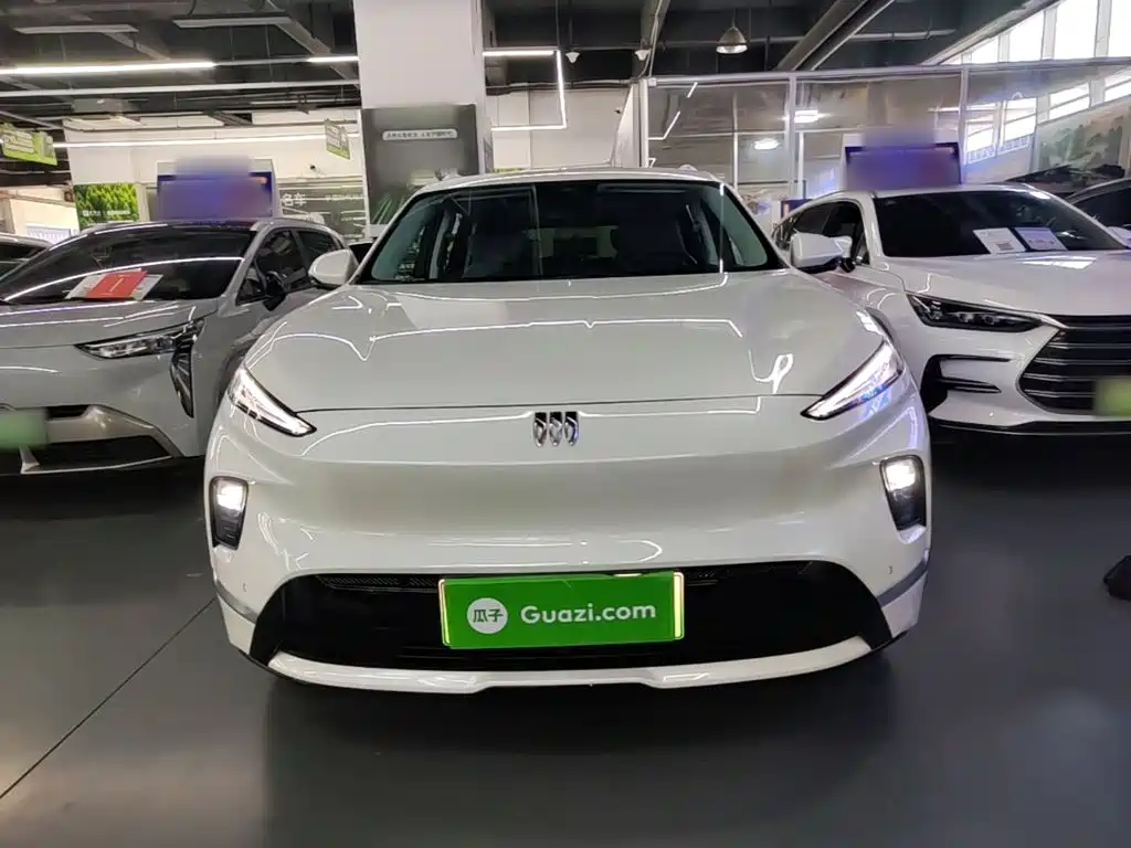 Buick E5 — миниатюра 3
