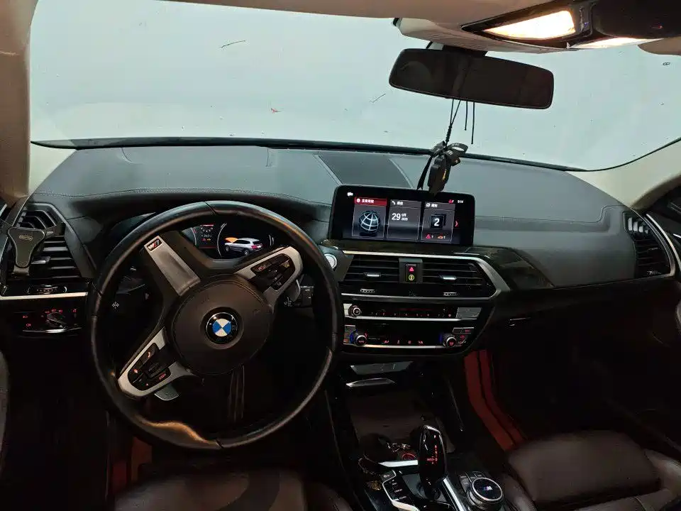 BMW X3 — миниатюра 5