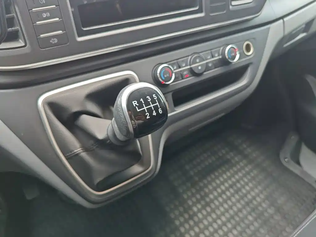 Maxus V80 — миниатюра 14