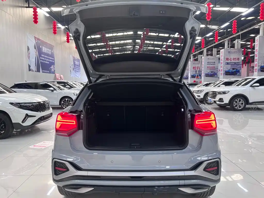 Audi Q2L — миниатюра 14
