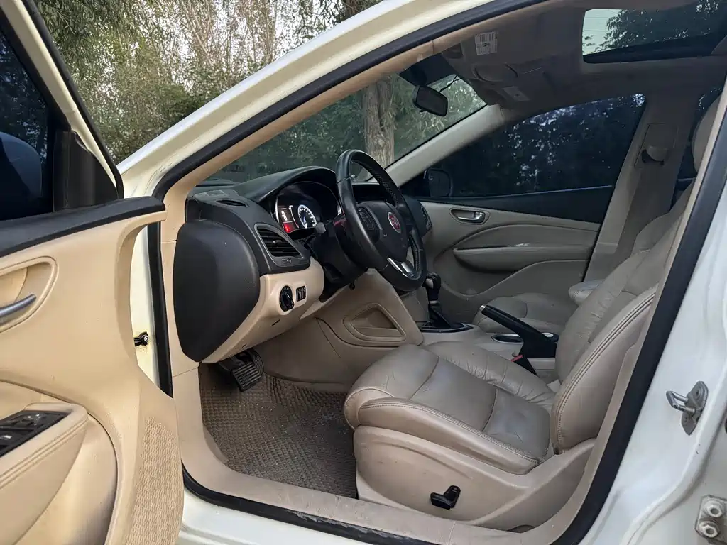 Fiat Viaggio — миниатюра 8