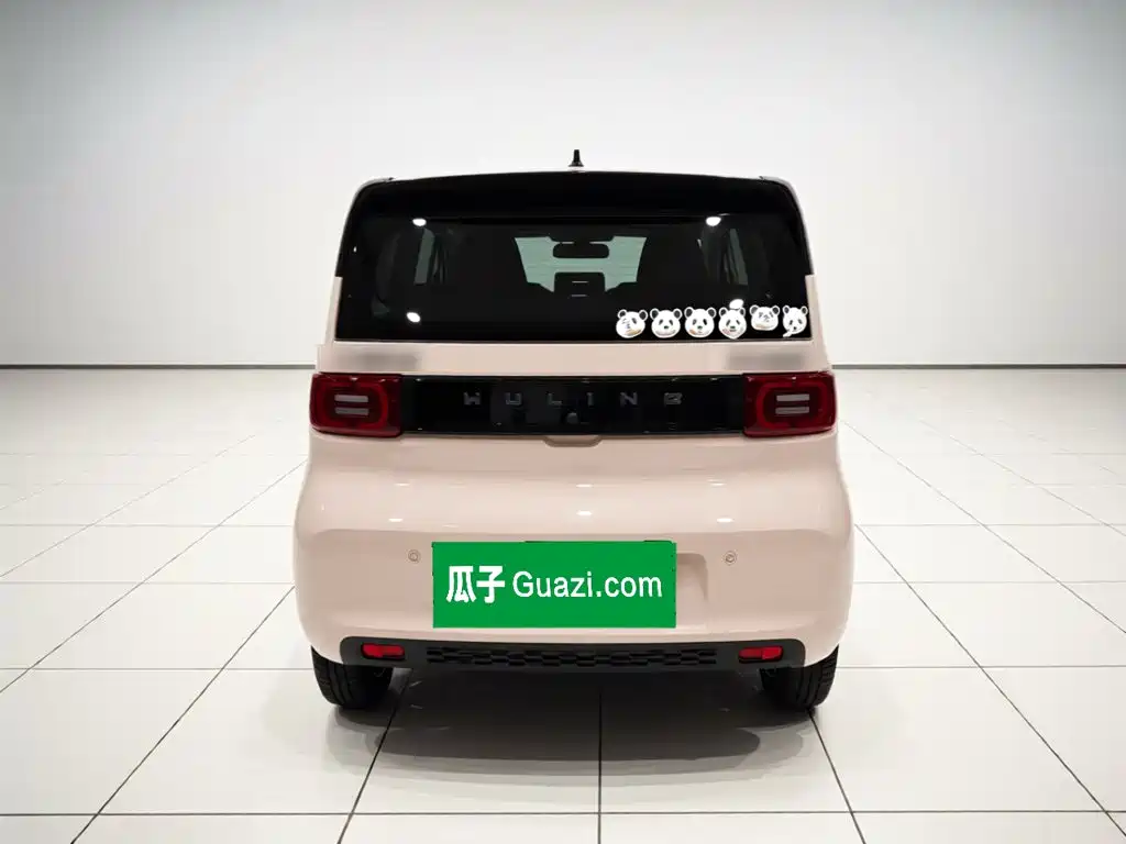 Wuling MINIEV — миниатюра 5