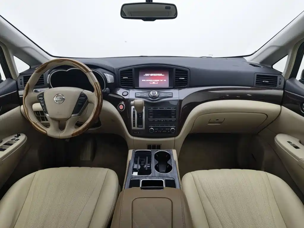 Nissan Quest — миниатюра 5