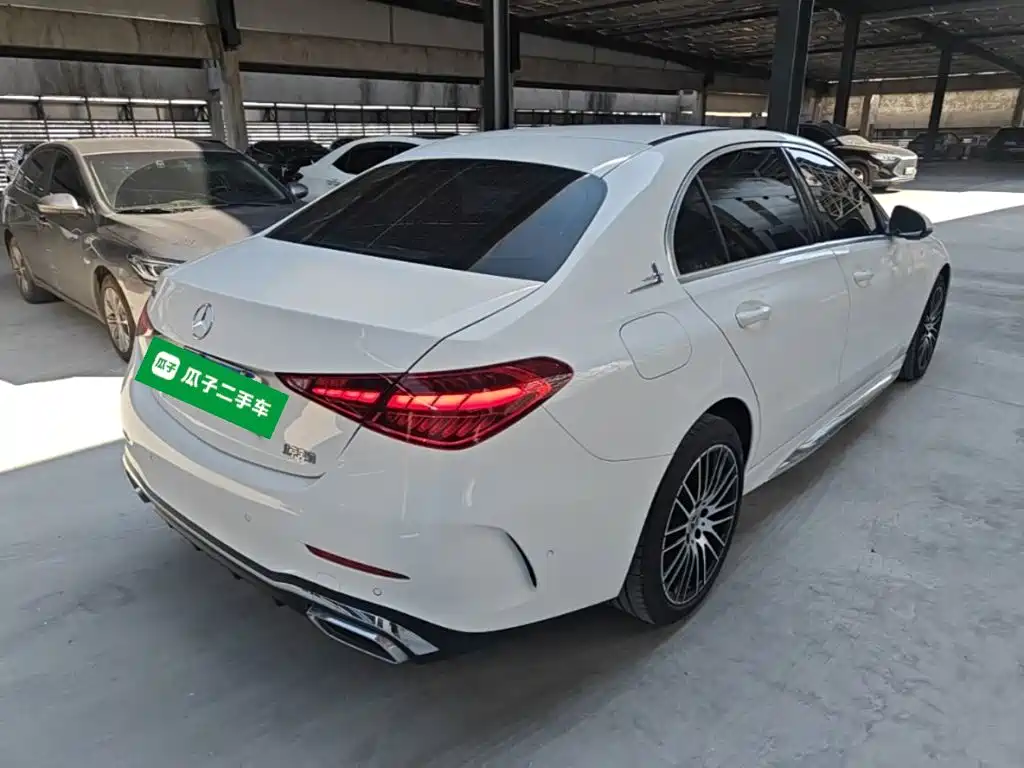 Mercedes-Benz C-Class — миниатюра 7