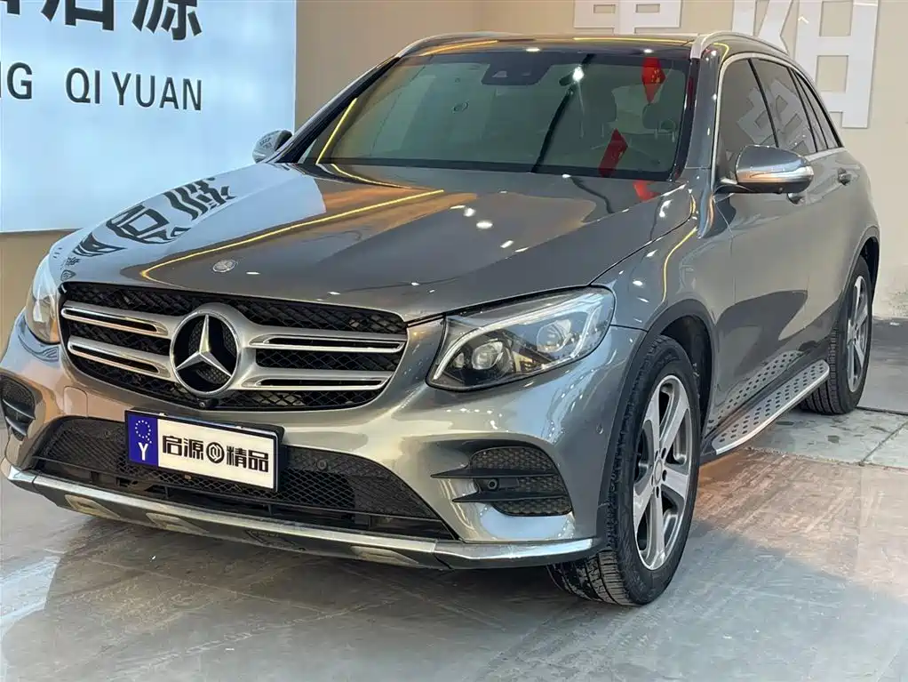 MERCEDES-BENZ GLC