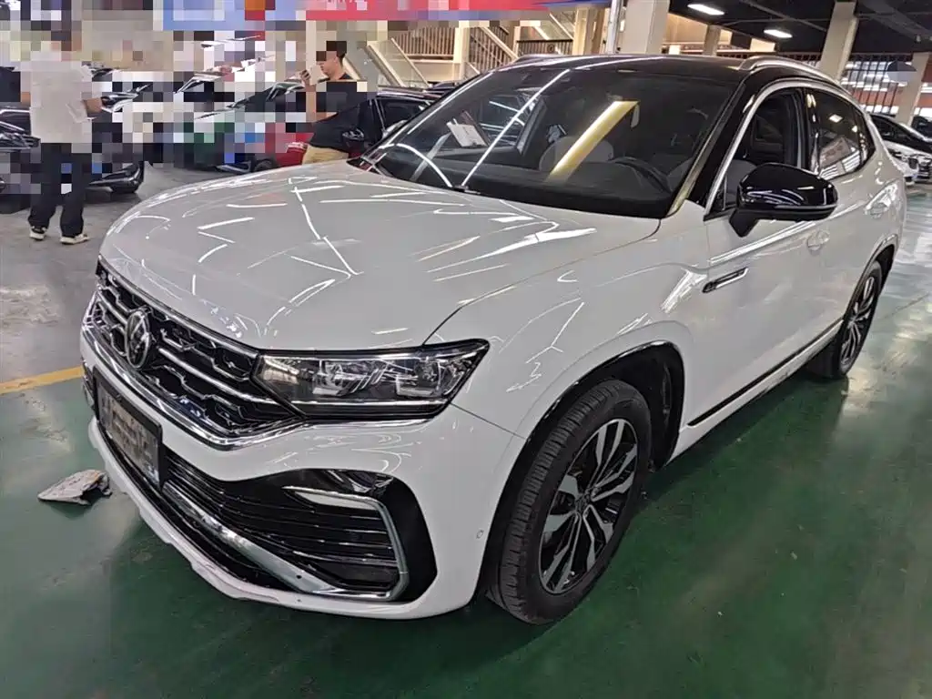 Volkswagen X 2022