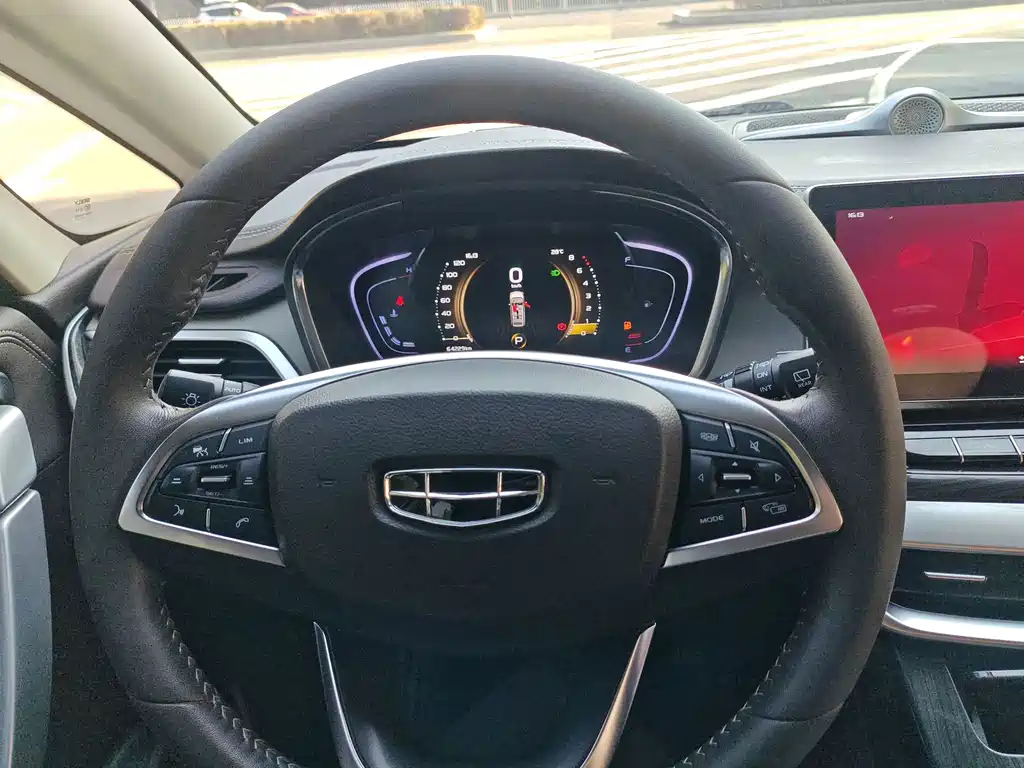 Geely Jia Ji — миниатюра 18