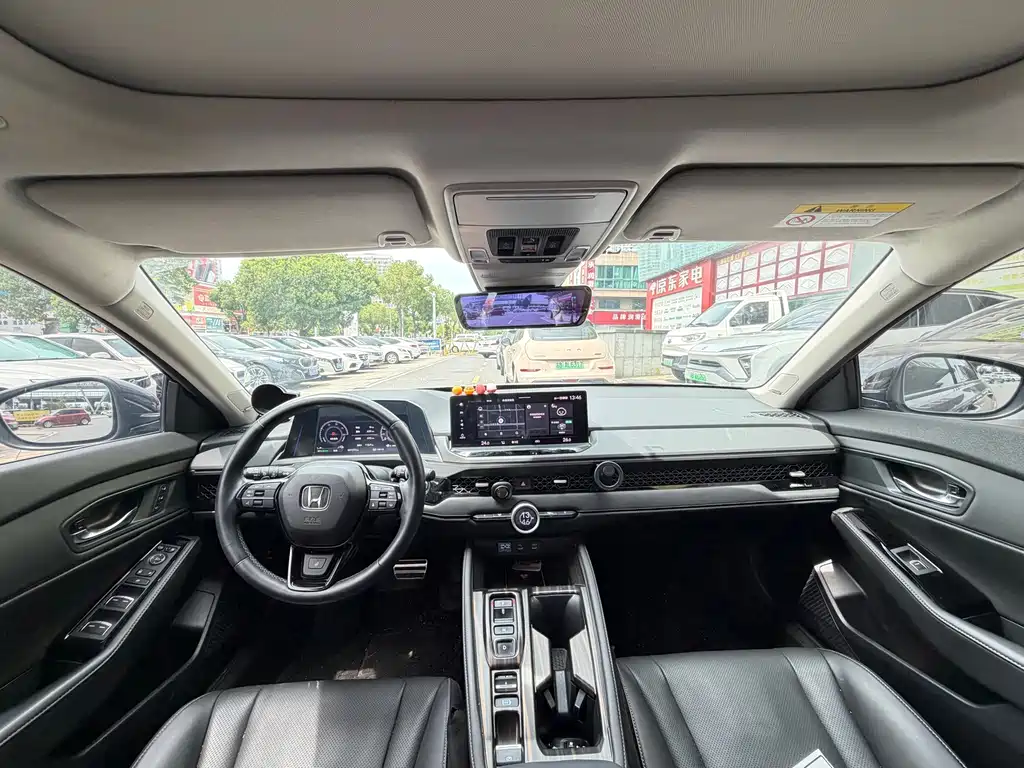 Honda Accord New Energy — миниатюра 7