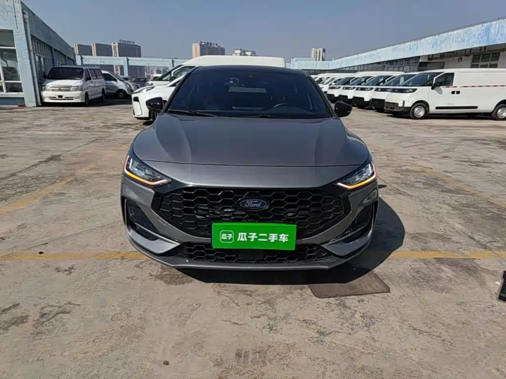 Ford Focus — миниатюра 3