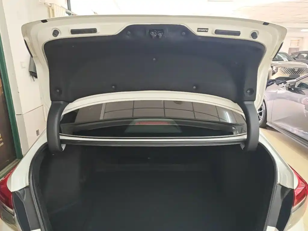 Honda Civic — миниатюра 19