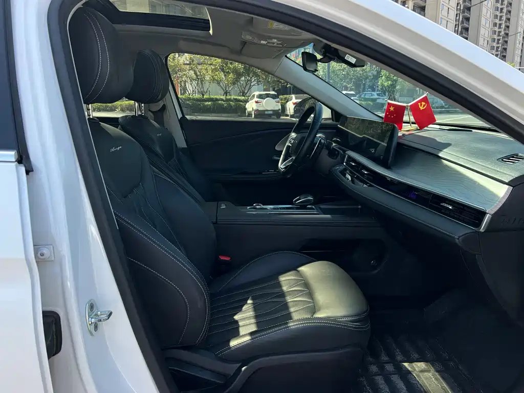 Chery Arrizo 8 — миниатюра 24