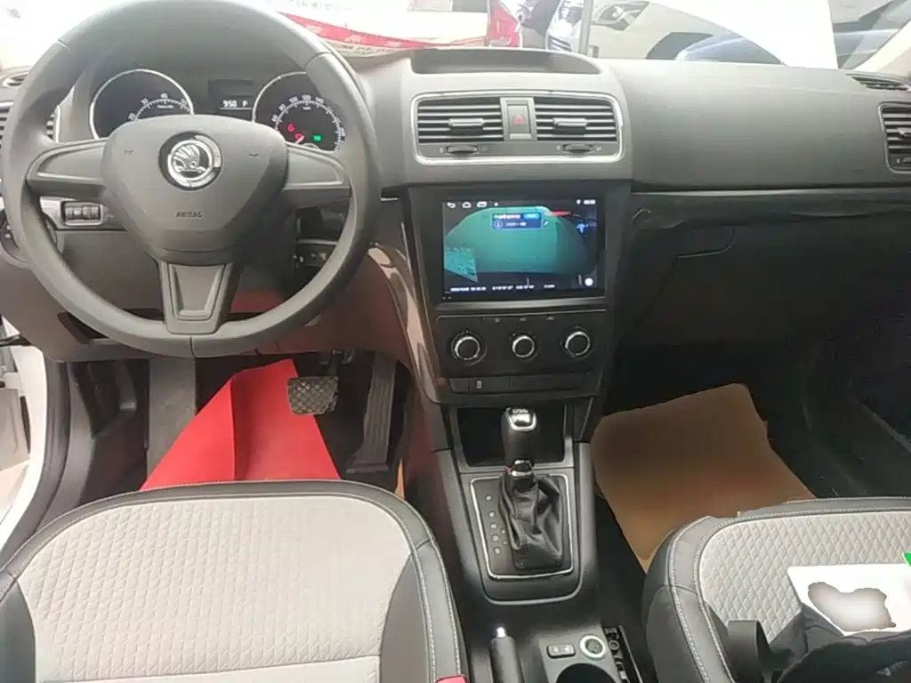 Skoda Yeti — миниатюра 10