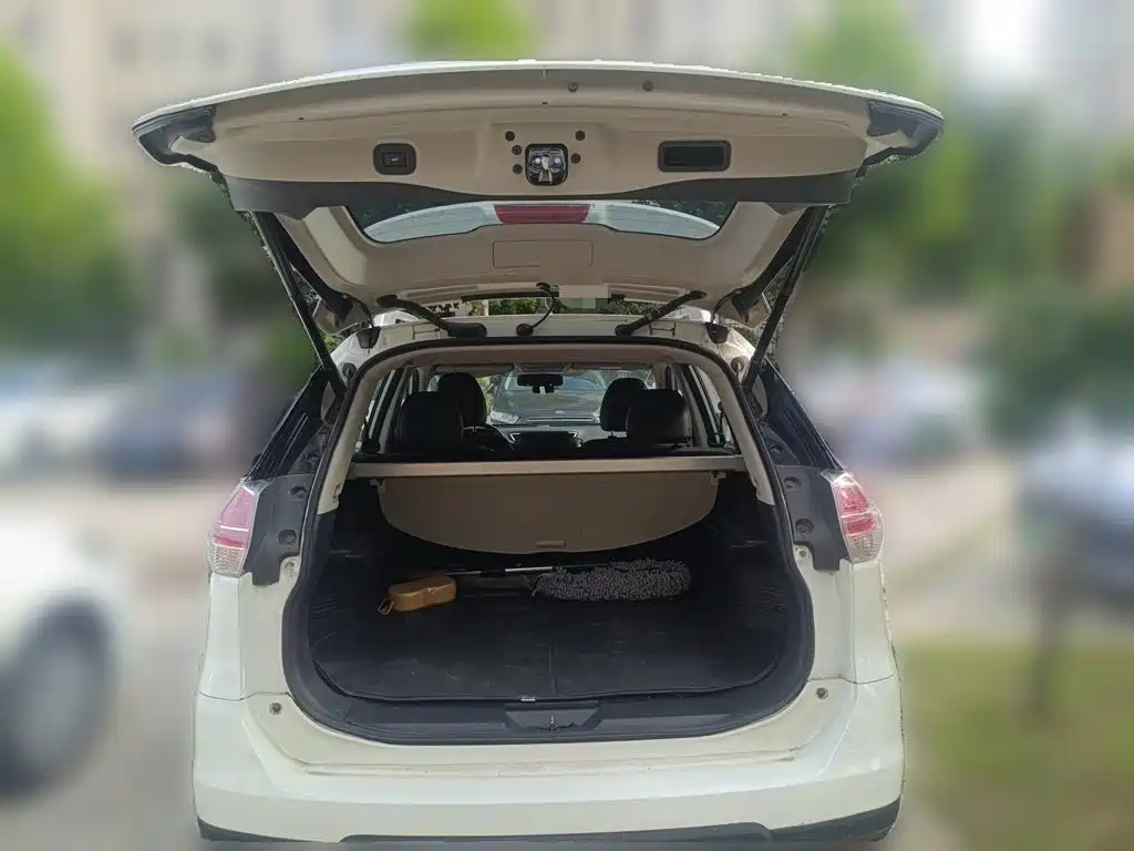 Nissan X-Trail — миниатюра 20