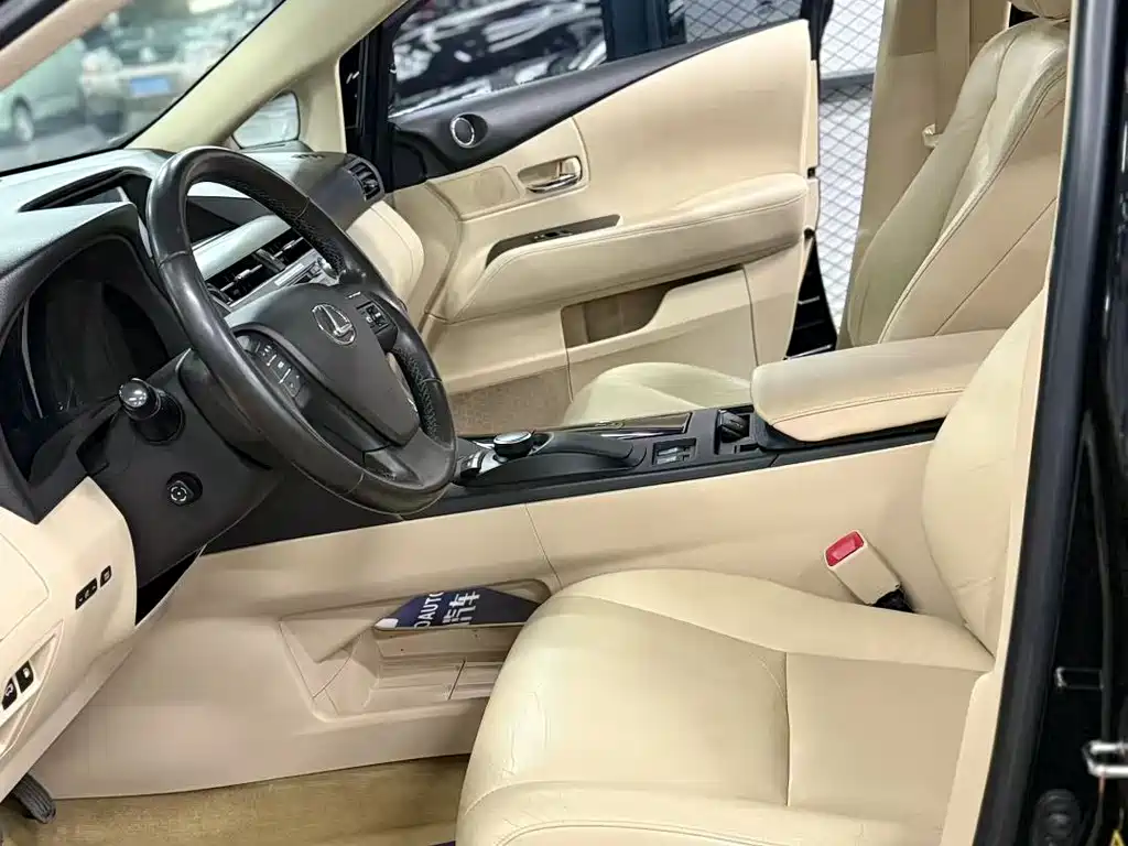 Lexus RX Classic — миниатюра 3