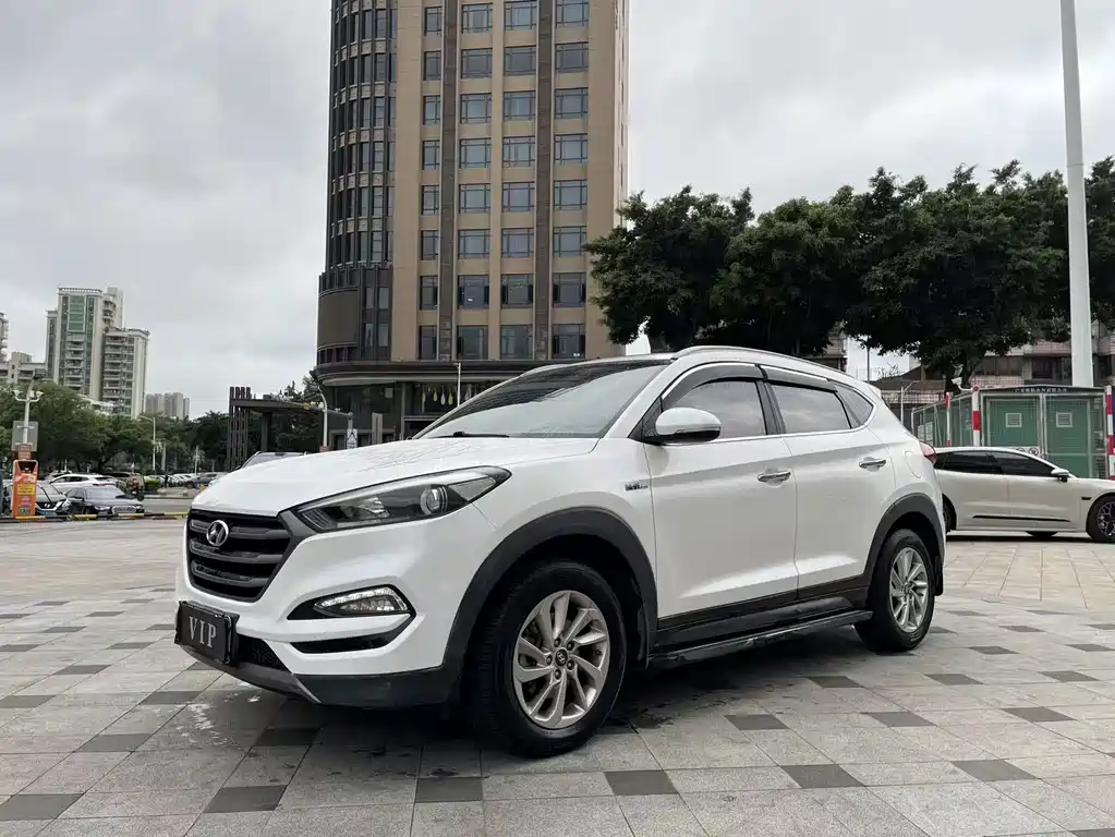 Hyundai Tucson 2016