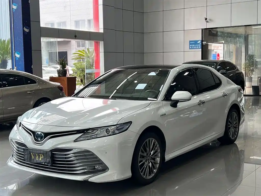 Toyota Camry 2020