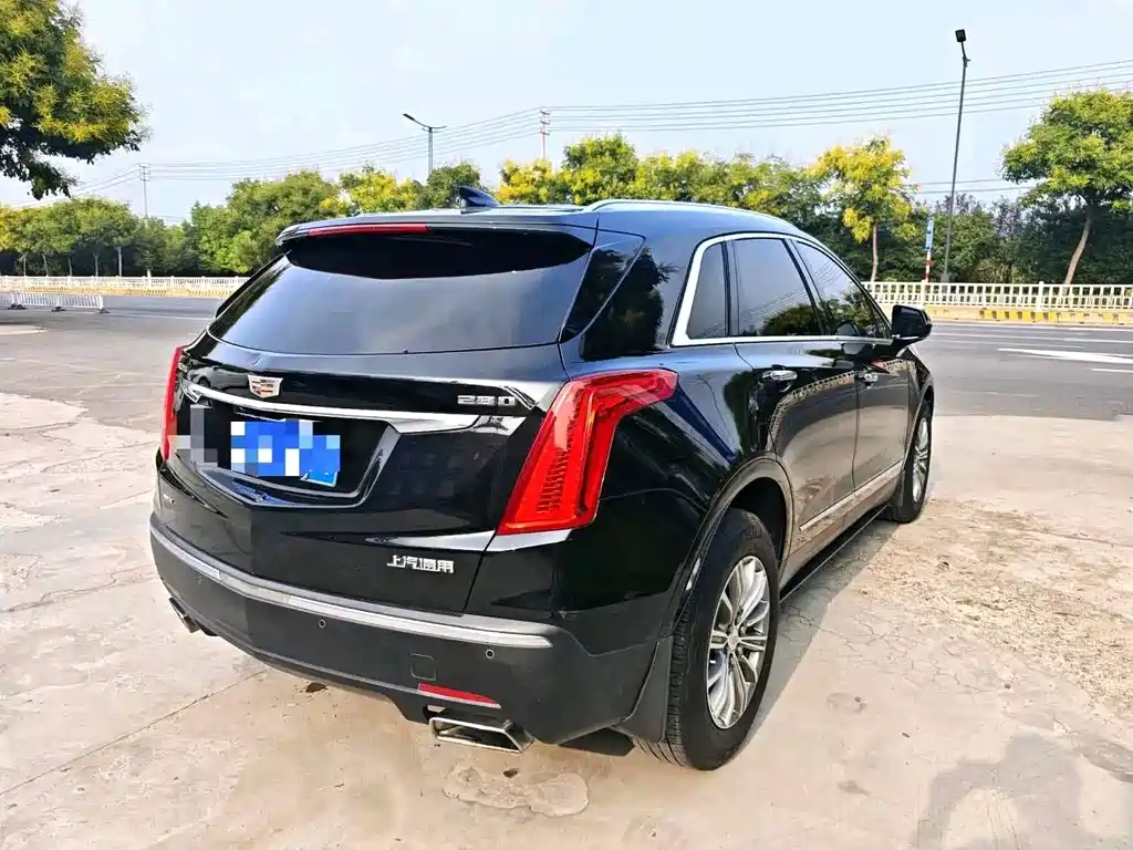 Cadillac XT5 — миниатюра 6