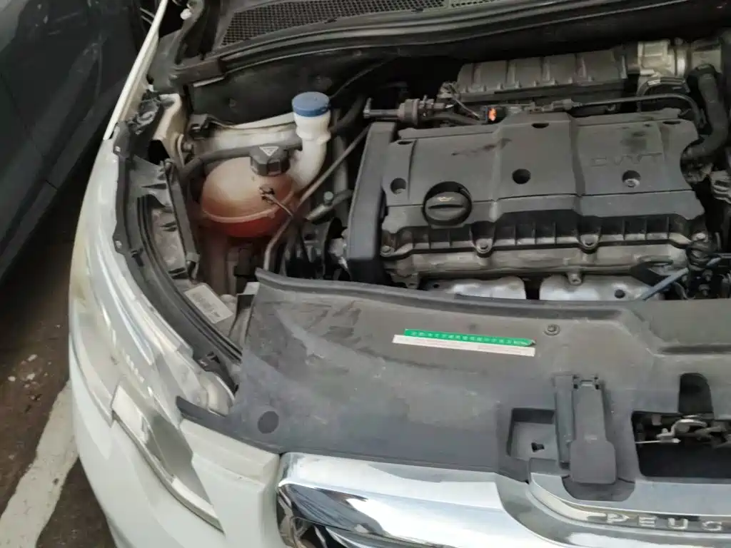 Peugeot 2008 — миниатюра 11