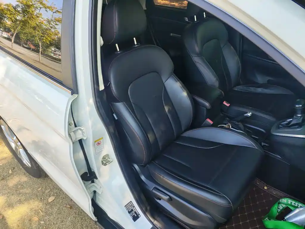 Haval M6 — миниатюра 25