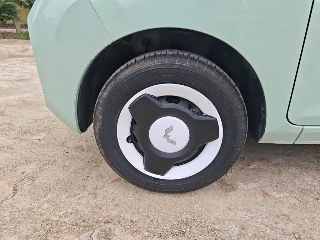 Wuling MINIEV — миниатюра 23