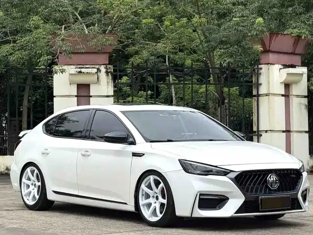 2021 MG MG6