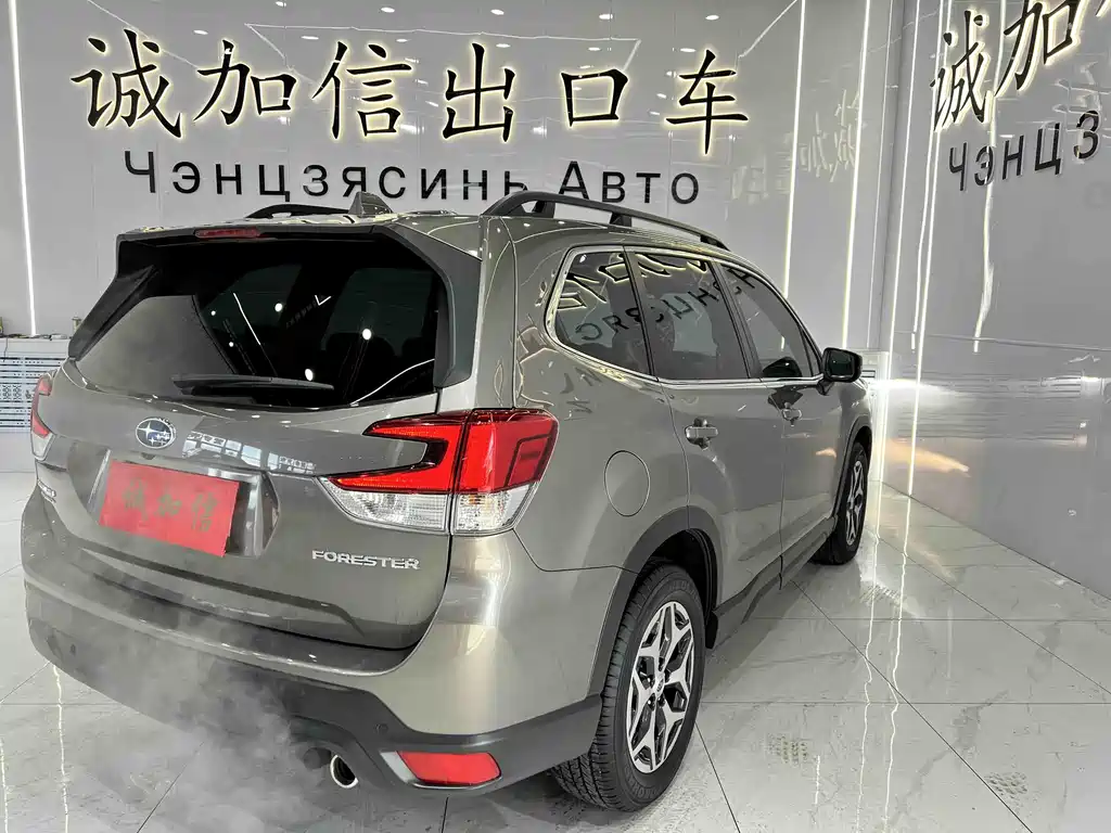 SUBARU FORESTER