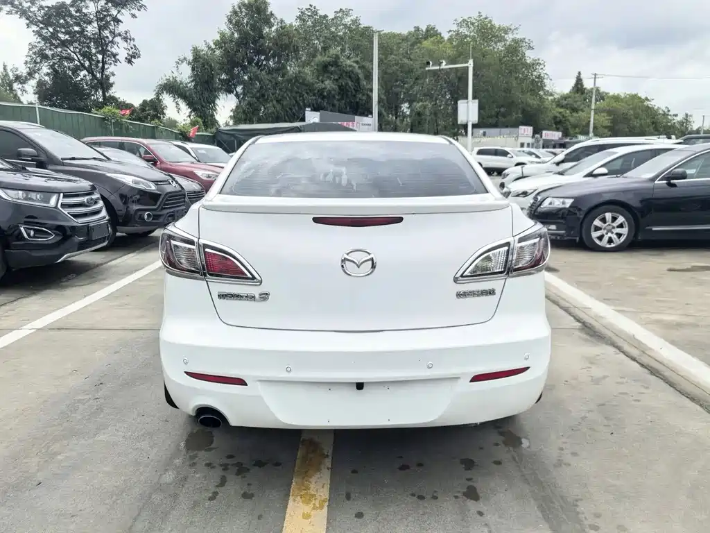Mazda 3 Xingcheng — миниатюра 5