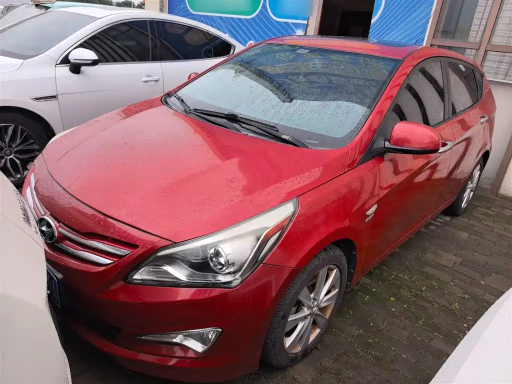 Hyundai Ruiyi 2015