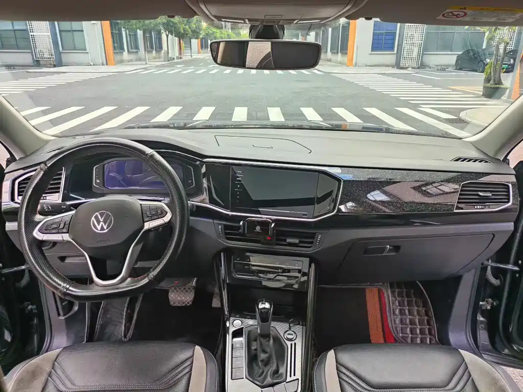 Volkswagen 探岳 GTE — миниатюра 8