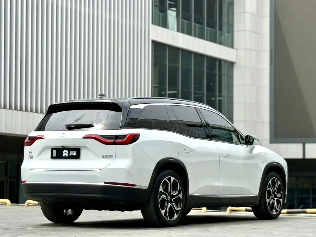 NIO ES8 — миниатюра 9