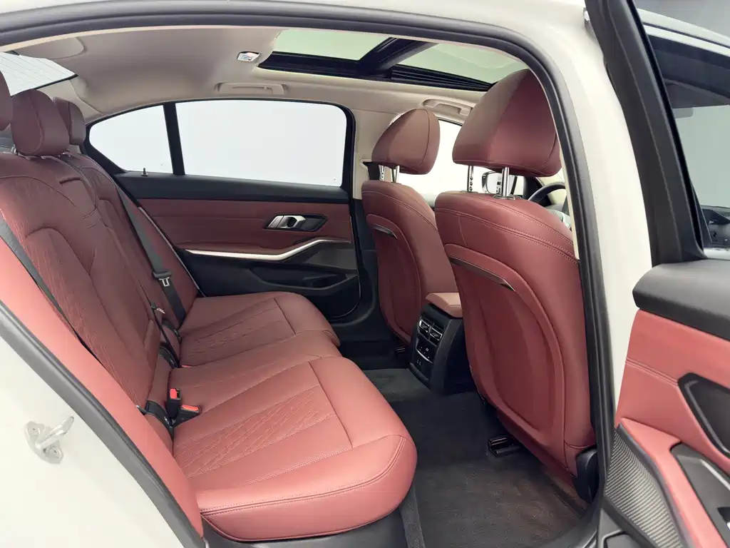 BMW 3 Series — миниатюра 16