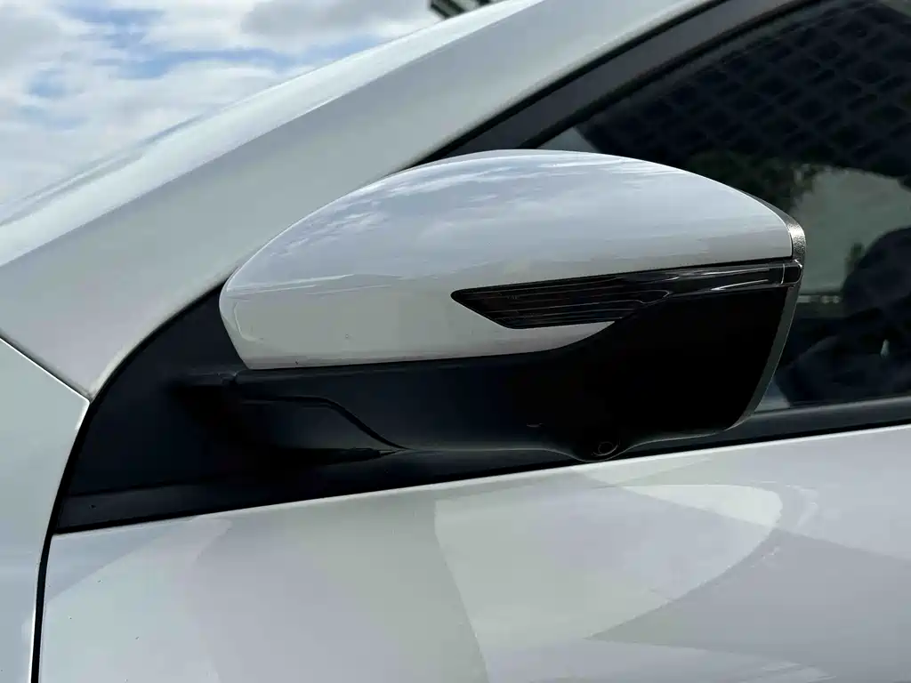 Geely Binrui — миниатюра 18