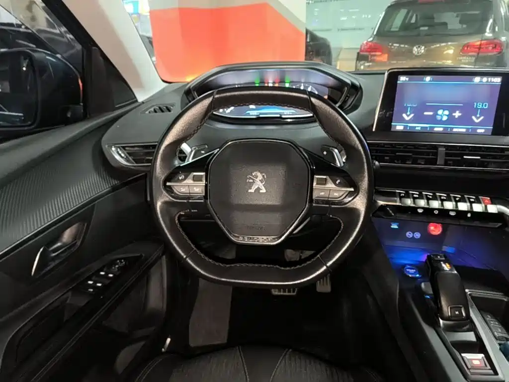 Peugeot 5008 — миниатюра 11