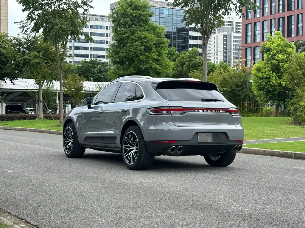 Porsche Macan — миниатюра 6