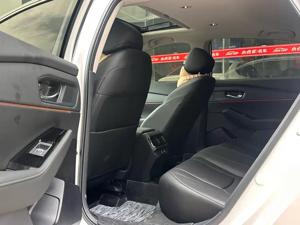 Honda Accord — миниатюра 7